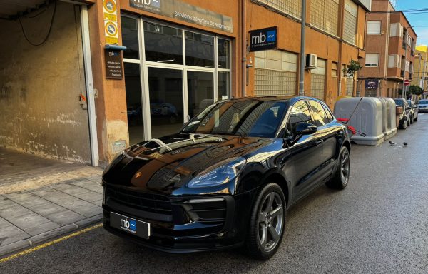 PORSCHE Macan Macan